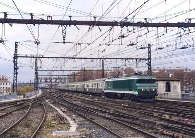 Arrivée du train historique APMFS à Lyon Perrache.