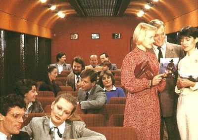 Intérieur de la voiture SCC 66 dans son aménagement actuel (photo de mai 1983 issue d'une plaquette publicitaire SNCF affrètement)