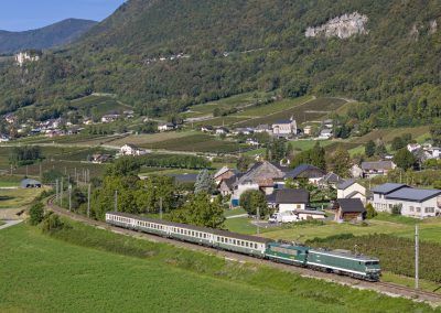 Le train APMFS–APCC, vu dimanche 20 septembre 2026 à Fréterive. Photo : Pierre-Louis Espinasse.
