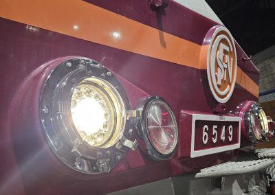 La CC 6549 et ses nouveaux fanaux à LED obligatoires pour circuler sur le réseau ferré national. Photo Arnaud Guyon.